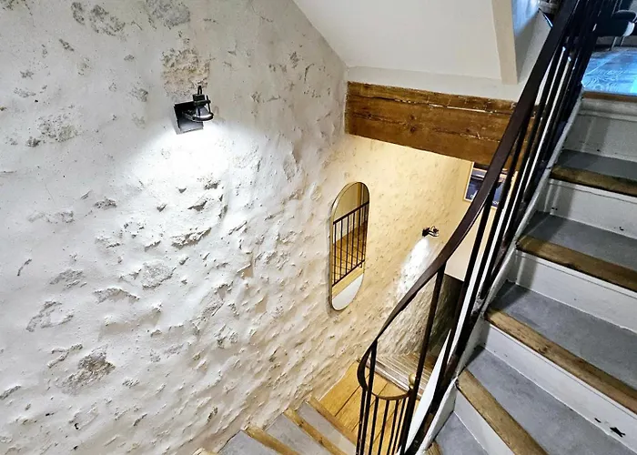 度假居 La Fourmiliere - Dans Le Vieil